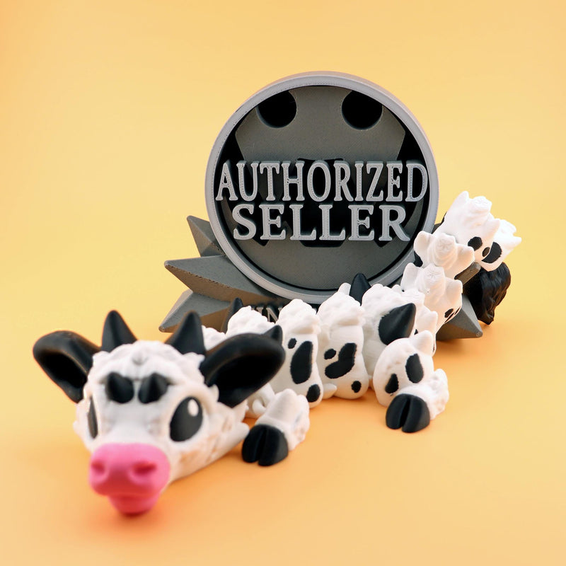 Articulated Cow Dragon Figurine: Flexible Farmyard Fantasy Creature Collectible